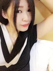 居子涵个人资料